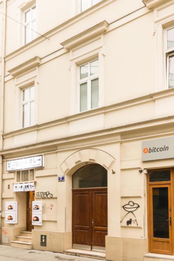 Modern, Stylish And Comfy In Trendy Jewish Quarter Lejlighed Kraków Eksteriør billede